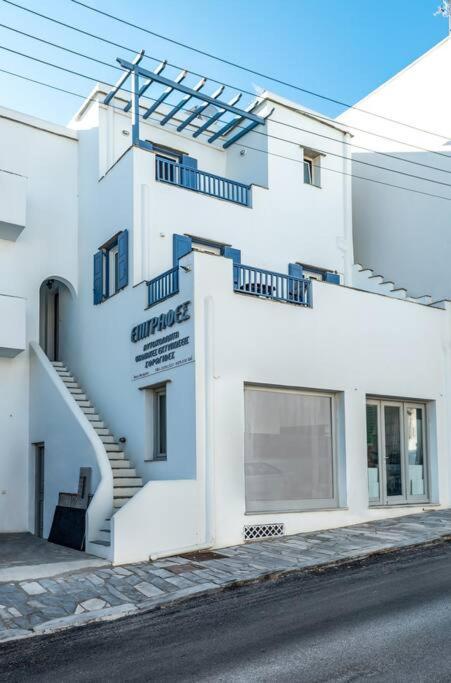 T Apartment Tínos Exterior foto